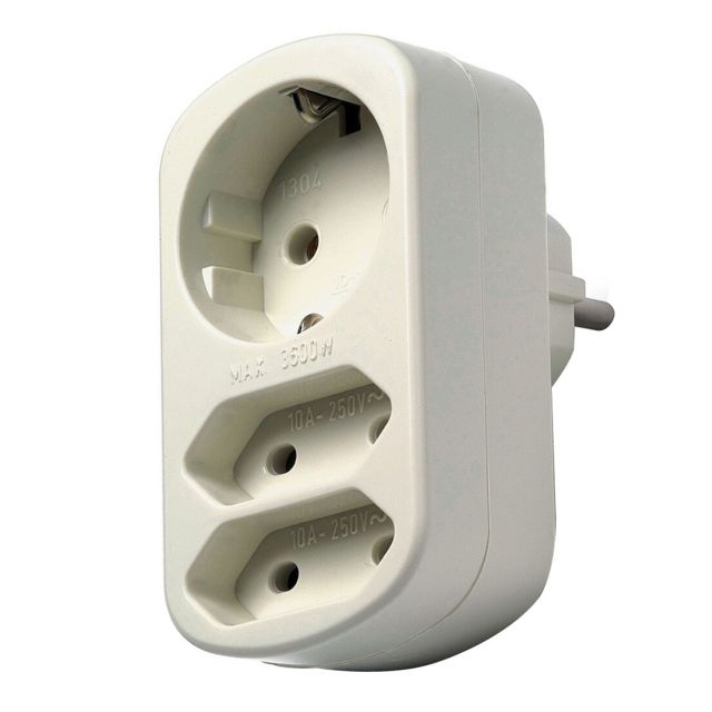 Adaptador bipolar triple 1 toma con TT y 2 sin TT (Famatel 1304)