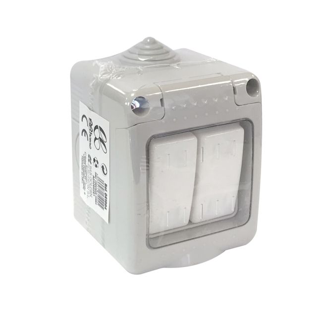 Doble conmutador estanco con tapa IP55 10A 250V (B&B 041004)